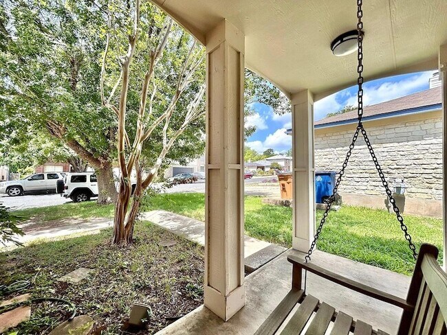 Foto del edificio - 806 Minturn Ln