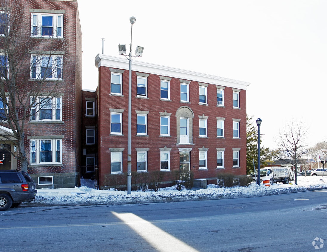 248 Washington St, Salem, MA 01970 Apartments in Salem, MA