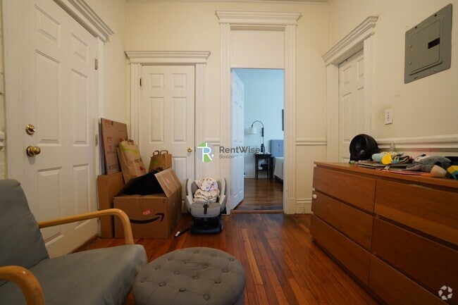 Building Photo - 1302 Commonwealth Ave