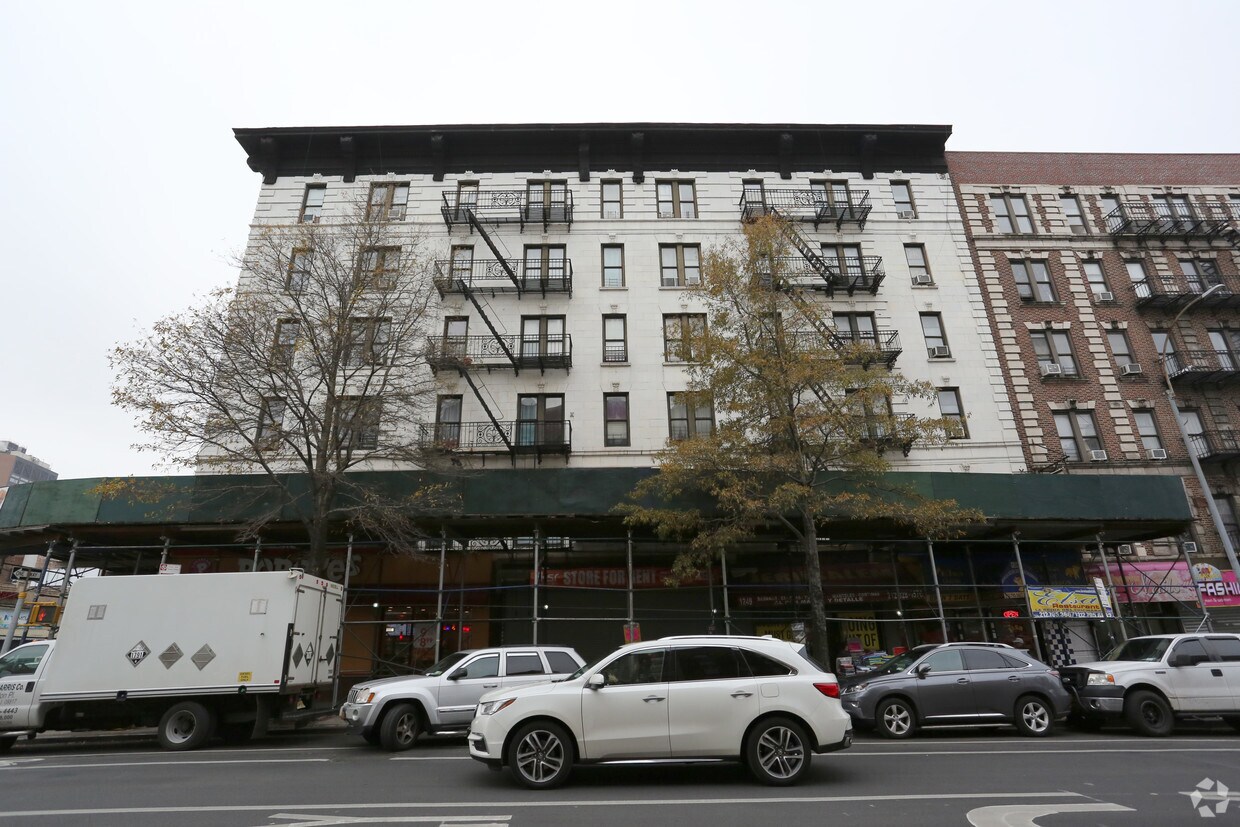 Building Photo - 601 W 172nd St