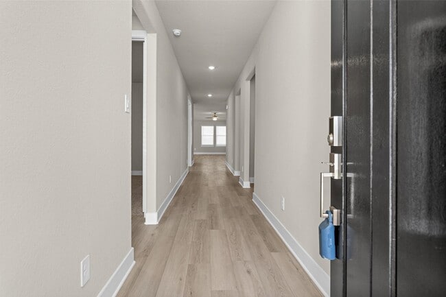 Foto del edificio - 2002 Bluff Oak Ct