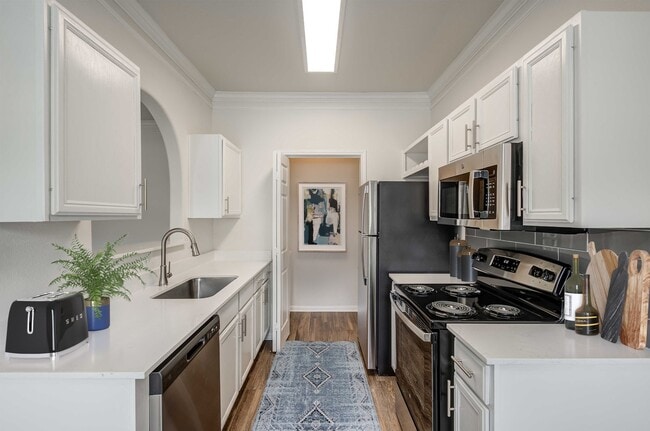 Building Photo - Avana River Park