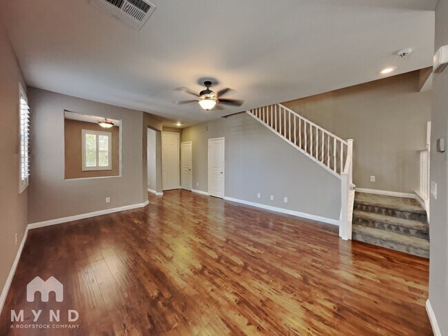 Foto del edificio - 10746 Bayview House Ave