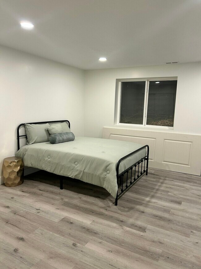 Photo - 1759 E 3300 S Apartment