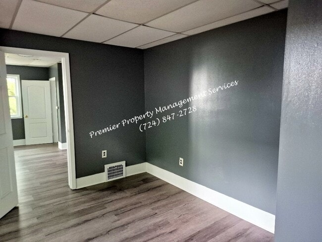 Foto del edificio - 1324 Beaver Rd
