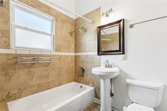 Building Photo - 611 Pacific Ave