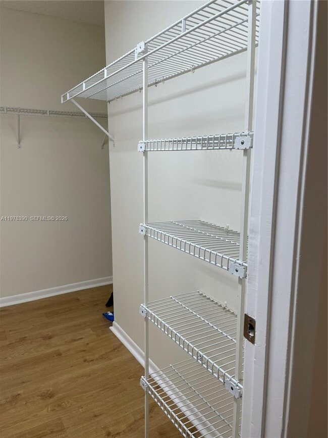 Foto del edificio - 1400 SW 124th Terrace