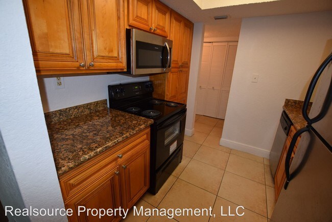 Building Photo - 2 br, 2 bath House - 4781 S Texas Ave #D