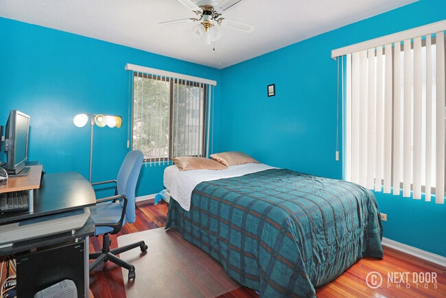 Foto del edificio - 1133 E 83rd St