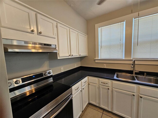 Foto del edificio - 1408 N Fort Harrison Ave