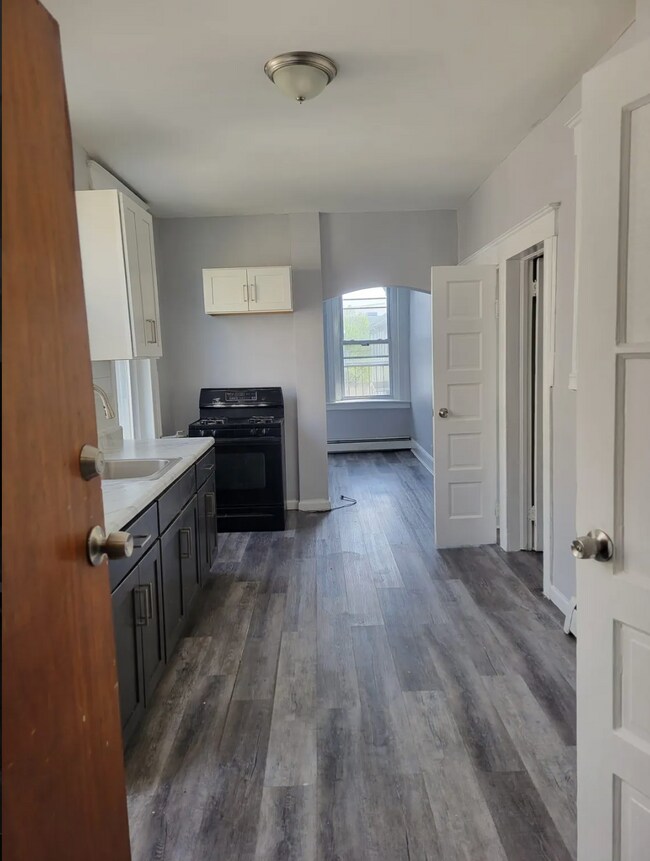 118 Inslee Pl Unit 1, Elizabeth, NJ 07206 Apartments in Elizabeth, NJ