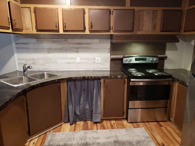 Building Photo - 8 Depot Rd