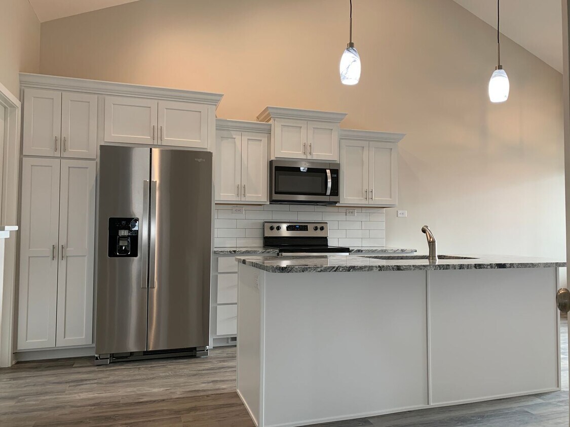 Zero entry ranch townhome with 2 stall gar... Townhome Rentals in Lincoln NE