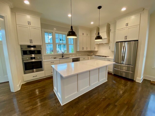 Photo - 925 Horizon Dr House