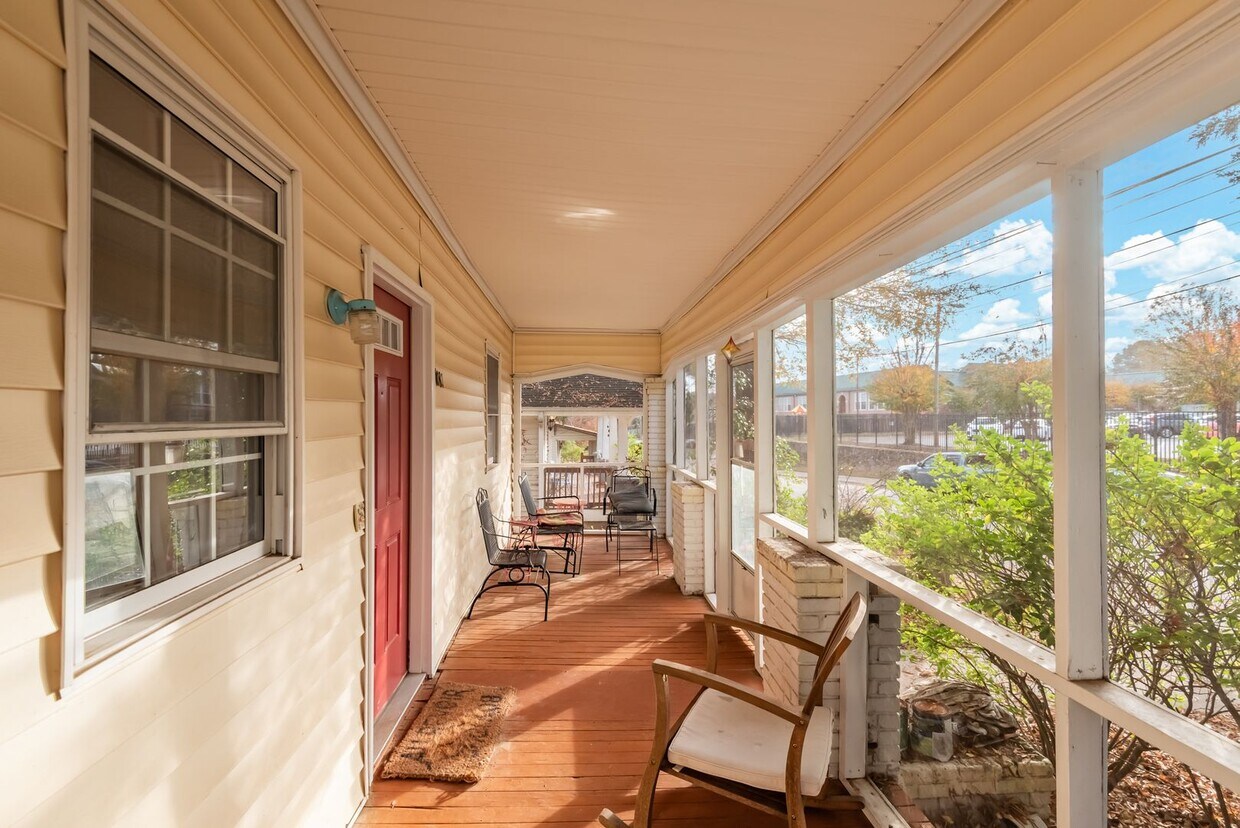 Primary Photo - Bungalow in Durham