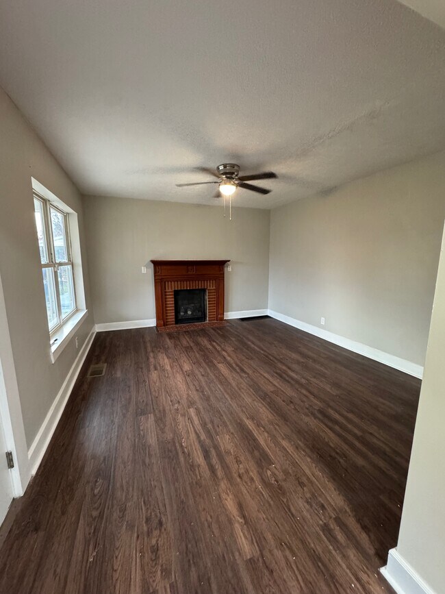 Foto del edificio - 29 Fairview Ave