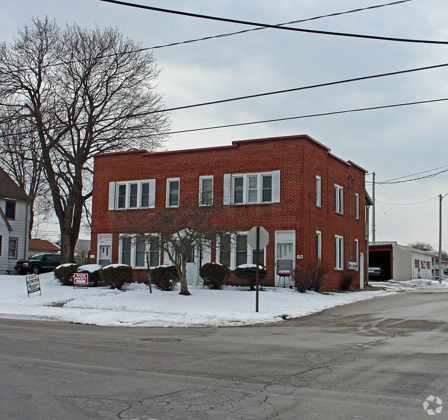 Primary Photo - 1713-1719 Maiden Ln