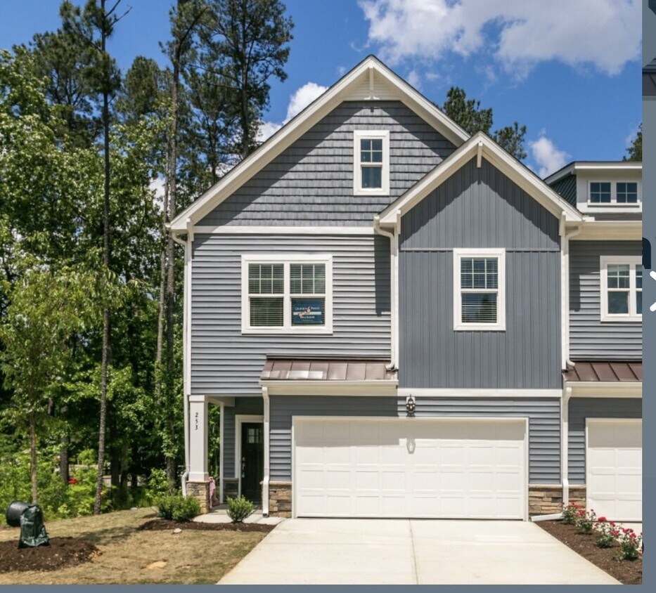 Foto principal - 253 Vista Creek Pl