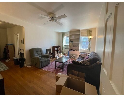 Building Photo - 14 Ware St