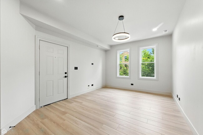 Foto del edificio - 1238 N Cleaver St