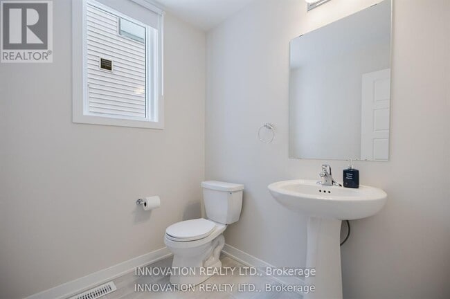 Building Photo - 105 Tonic Cres