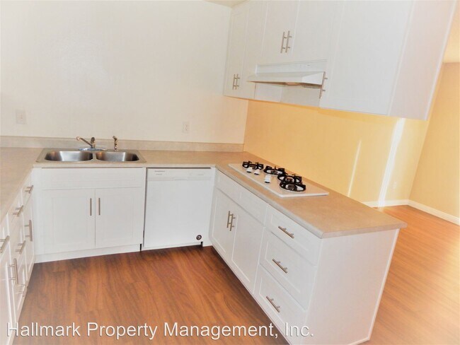 Foto del edificio - 16692 Goldenwest St