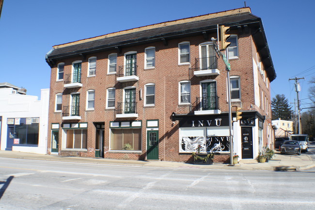 Foto del edificio - 701 County Line Rd