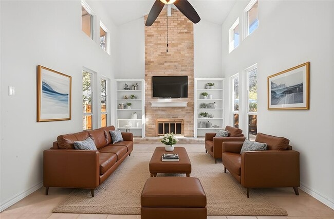 Building Photo - 4107 Ridgeline Dr