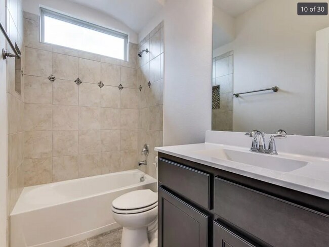 Foto del edificio - 15720 Prairie Grass Ln