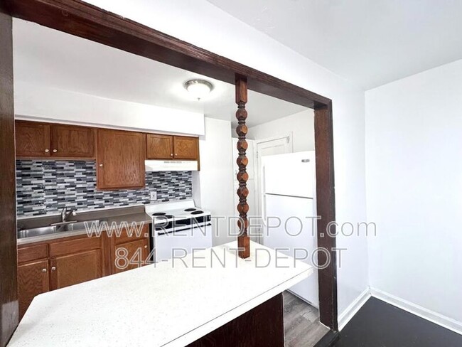 Building Photo - 1133 Bayard Park Dr