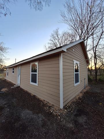 Foto del edificio - 240 W Marshall Ave