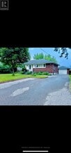 Building Photo - 491 Fairlawn St