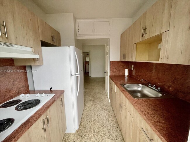 Foto del edificio - 3080 SW 1st St