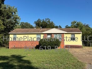 Building Photo - 5122 Pickett Cove