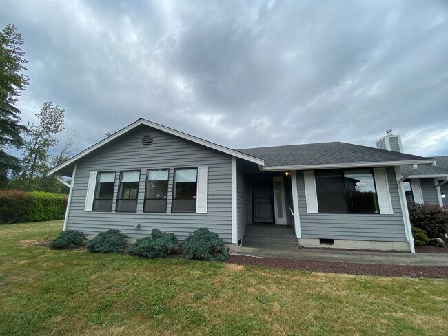 Building Photo - Spacious Buckley Home by Maris Farms