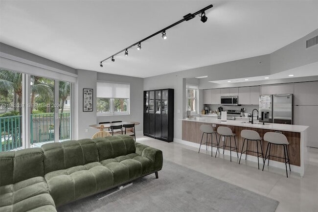 Photo - 20000 E Country Club Dr Apartment