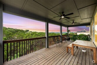 Building Photo - 20801 Jones Cove
