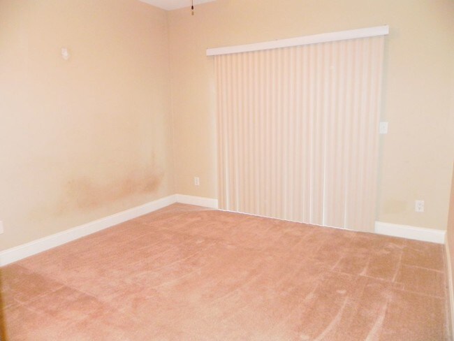 Building Photo - 6303 Grove Estates Ter