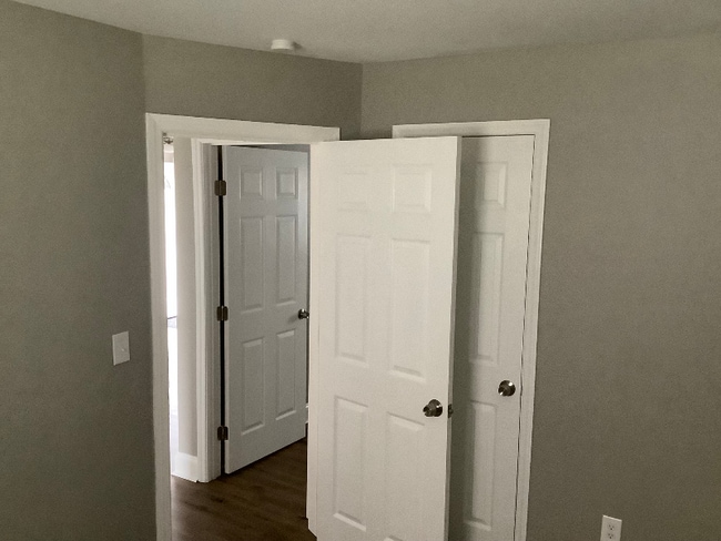 Building Photo - 800 Dodson Mill Rd