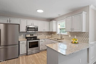 Building Photo - Beautiful 2100 sq. Ft Home on 2.47 Acres.