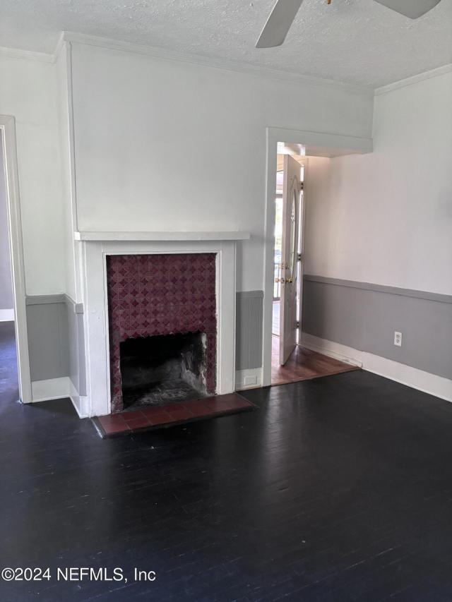 Building Photo - 3 bedroom in Jacksonville FL 32205