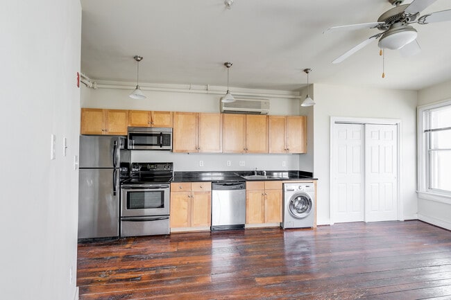 Interior Photo - The Corner Lofts - 1321 E. Main St.