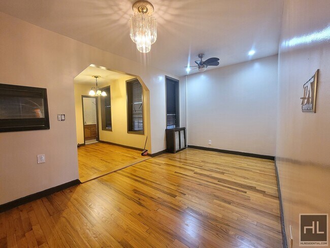 Foto del edificio - LINWOOD STREET