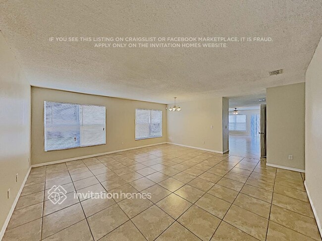 Building Photo - 1327 Aguacate Ct