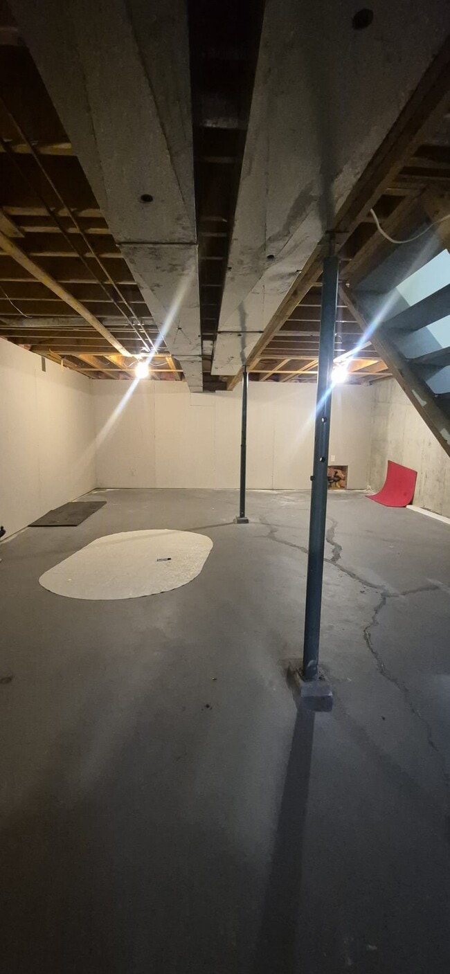 Building Photo - 82 Rillwillow Pl