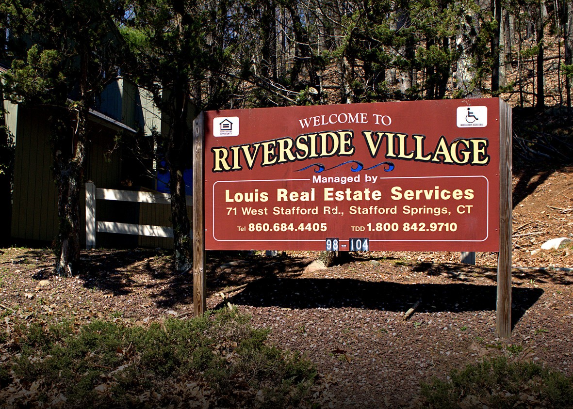 Primary Photo - Riverside Village I & II