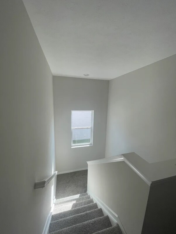 Foto del edificio - 905 Brubaker Dr