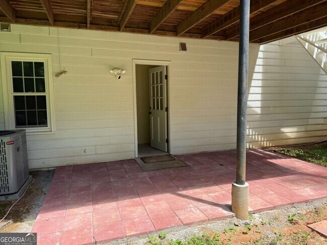 Foto del edificio - 2786 Brookcliff Landing NE