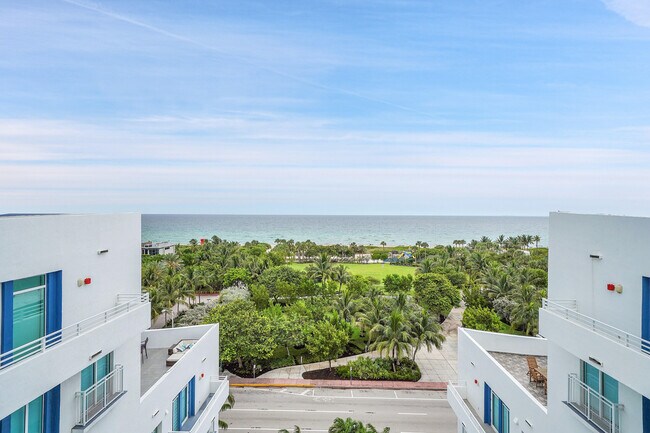 Building Photo - 7600 Collins Ave