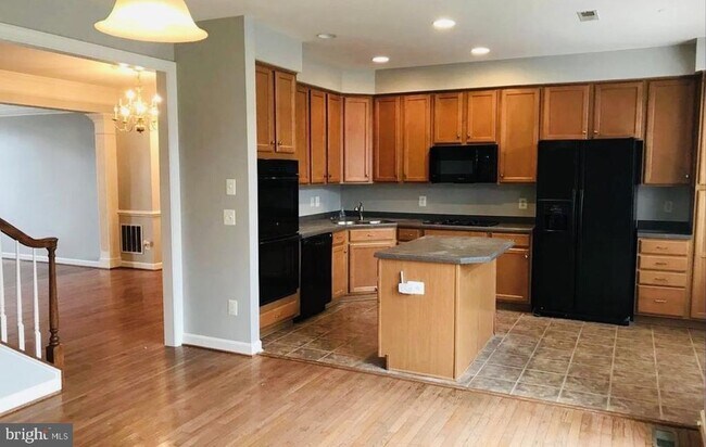 Foto del edificio - 12453 Rose Path Cir